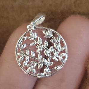 (-30% sale on 2+bundle) Micro moissanite on sterling silver pendant